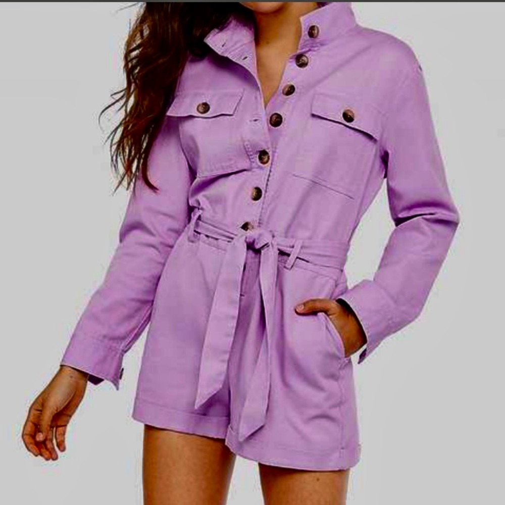 EXPRESS BY ROCKY BARNES ROMPER. SIZE S LILAC UTILITY JUMPER. BUTTONED. TIE FRONT